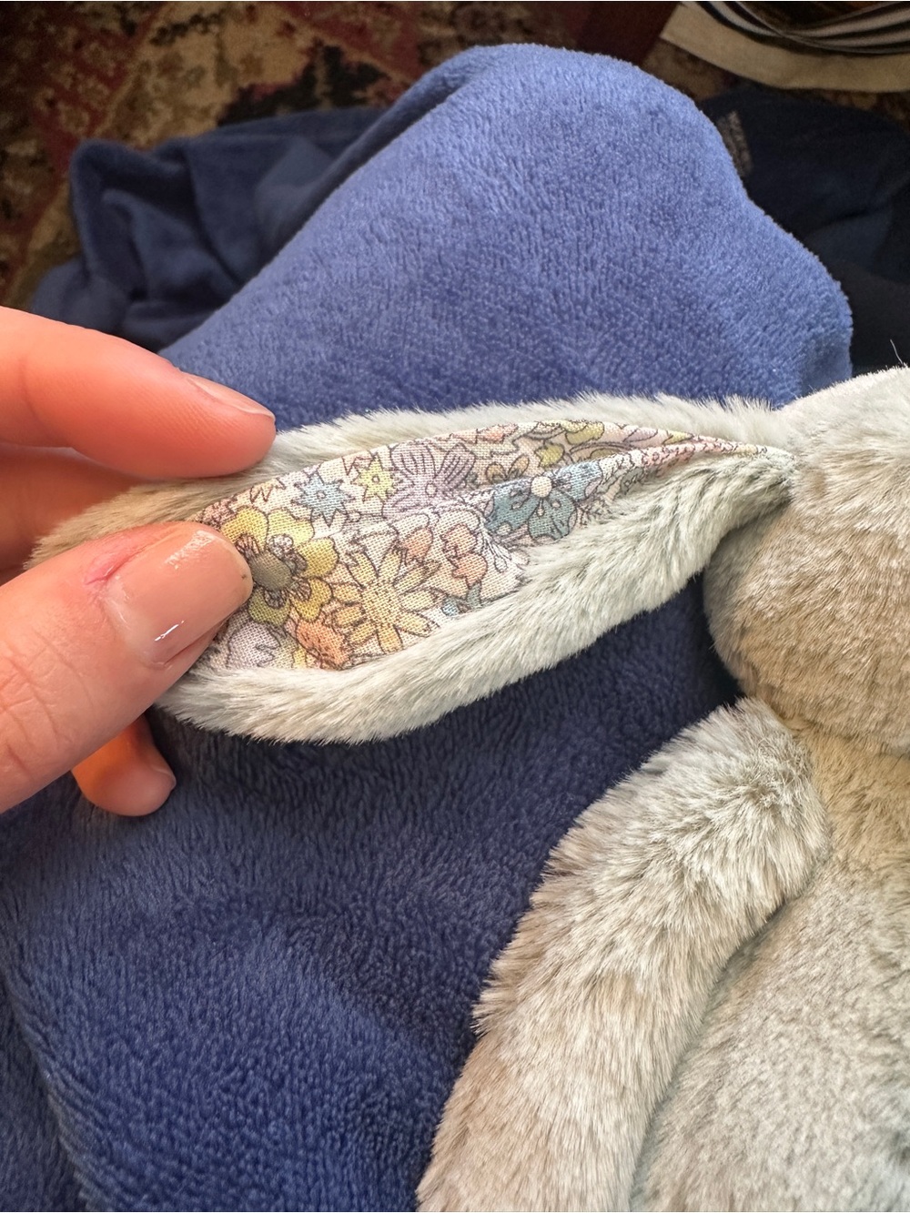 Jellycat Small Sage Blossom Bunny NWT - Picture 4 of 6